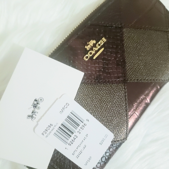 COACH Exotic Patchwork Accordion Zip Wallet NWT - Picture 8 of 11